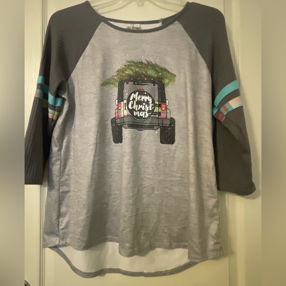 3/4 length sleeves with stripes